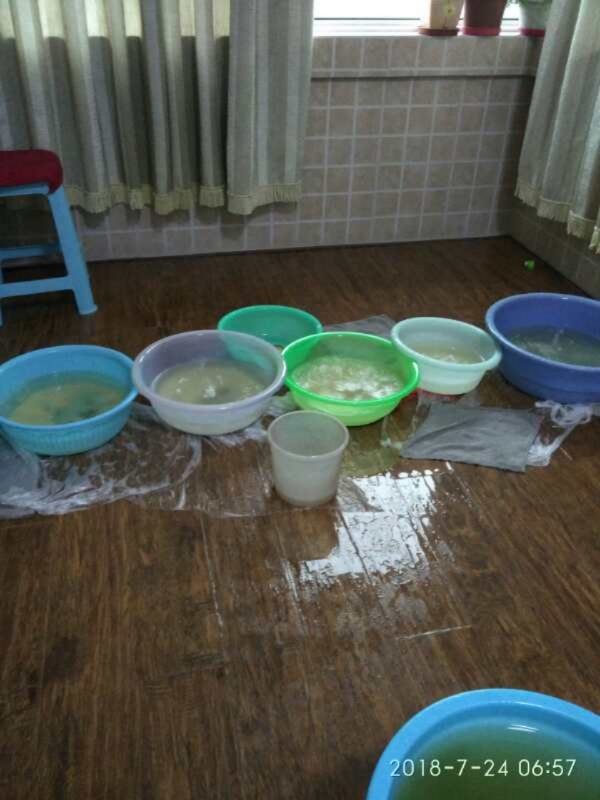 灌云如何判断家里漏水